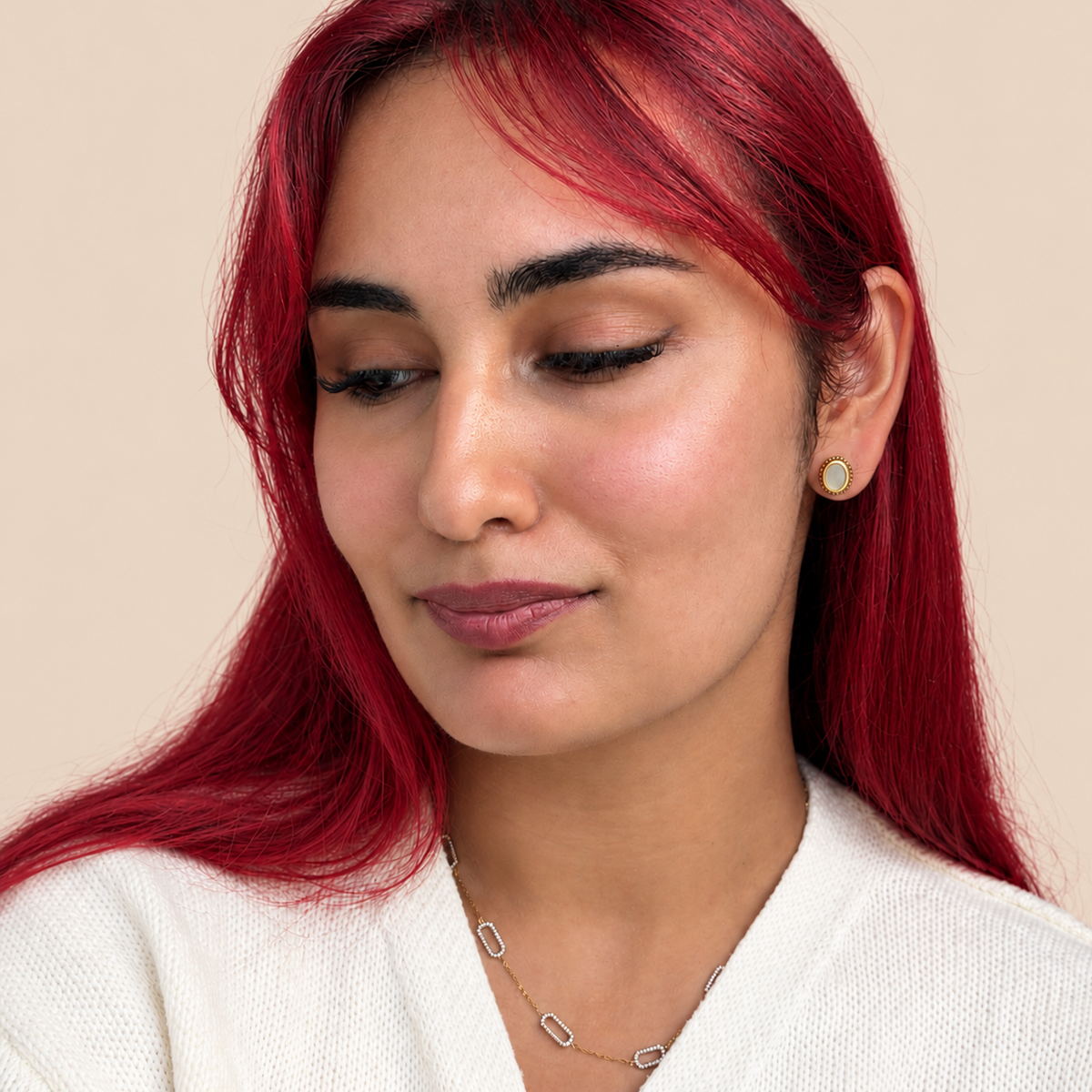 Aurelia MOP studs